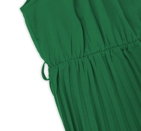 Sleeveless green dress, work dress, date night dress. 